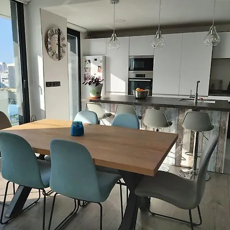 Apartment Torre D'arenas, Playa Victoria, Piscina Y Parking Cadiz