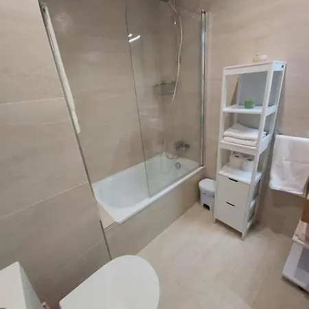 Torre D'arenas, Playa Victoria, Piscina Y Parking Apartment *