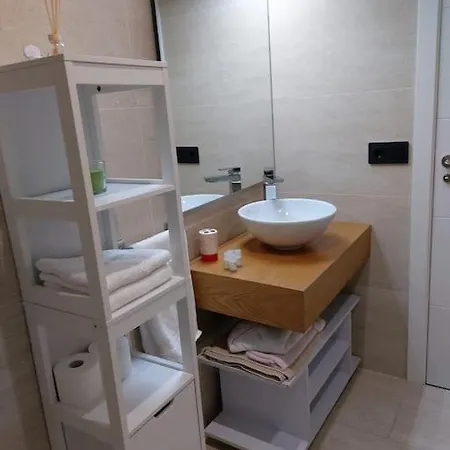 Torre D'arenas, Playa Victoria, Piscina Y Parking