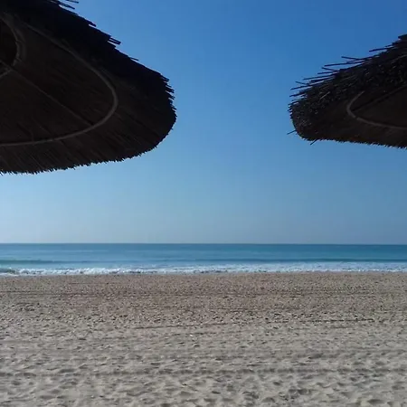 Torre D'arenas, Playa Victoria, Piscina Y Parking * Cádiz