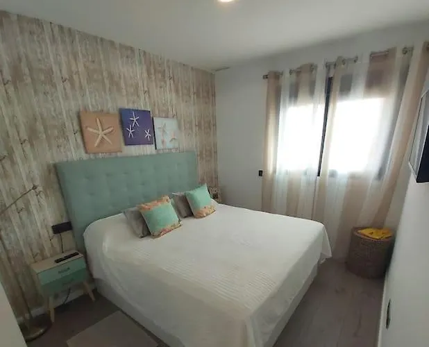 Apartment Torre D'arenas, Playa Victoria, Piscina Y Parking *