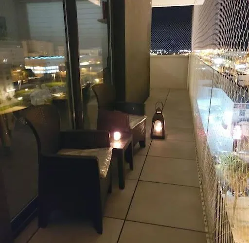 Apartment Torre D'arenas, Playa Victoria, Piscina Y Parking