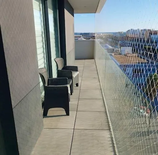 Torre D'arenas, Playa Victoria, Piscina Y Parking