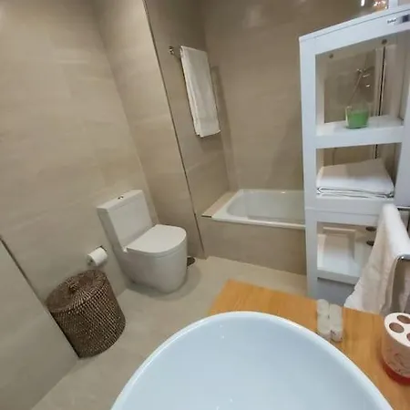 Torre D'arenas, Playa Victoria, Piscina Y Parking Апартаменты