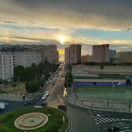 Апартаменты Torre D'arenas, Playa Victoria, Piscina Y Parking