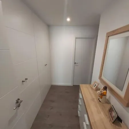 Апартаменты Torre D'arenas, Playa Victoria, Piscina Y Parking Кадис