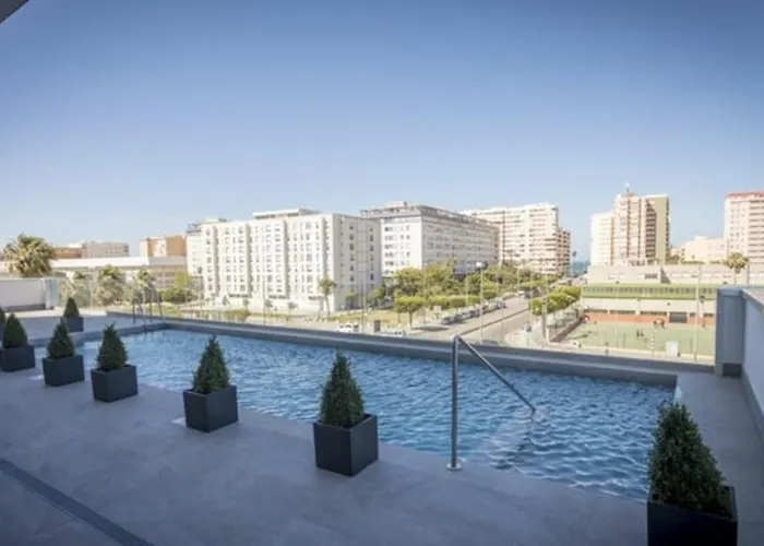 Torre D'arenas, Playa Victoria, Piscina Y Parking Cadiz