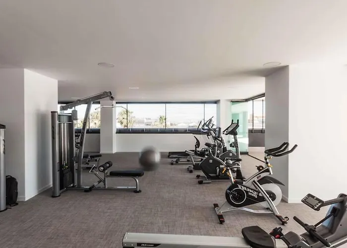 Torre D'arenas, Playa Victoria, Piscina Y Parking